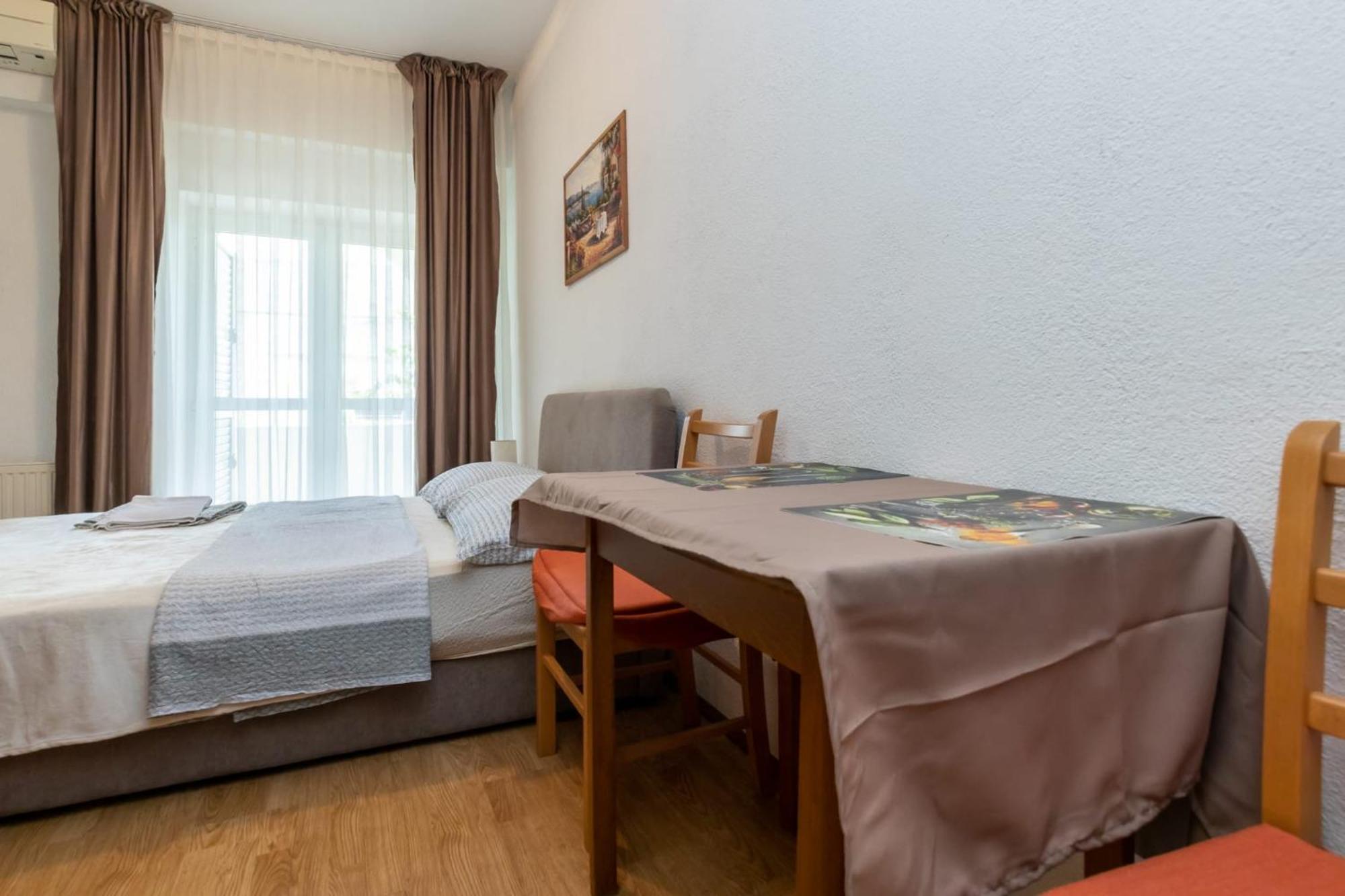 Apartments Dino Kaštela Εξωτερικό φωτογραφία