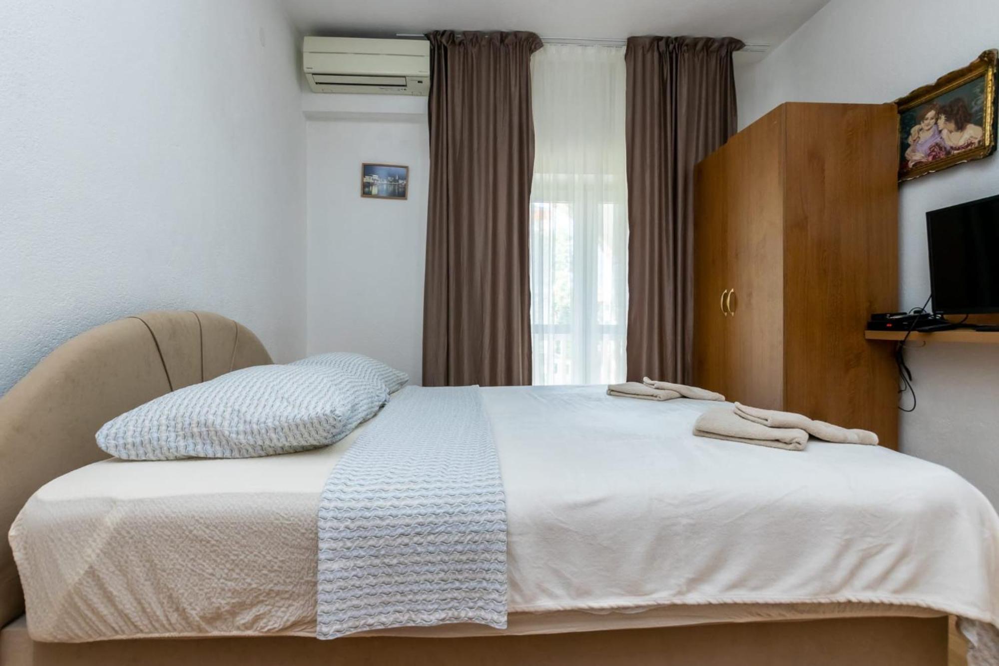 Apartments Dino Kaštela Εξωτερικό φωτογραφία