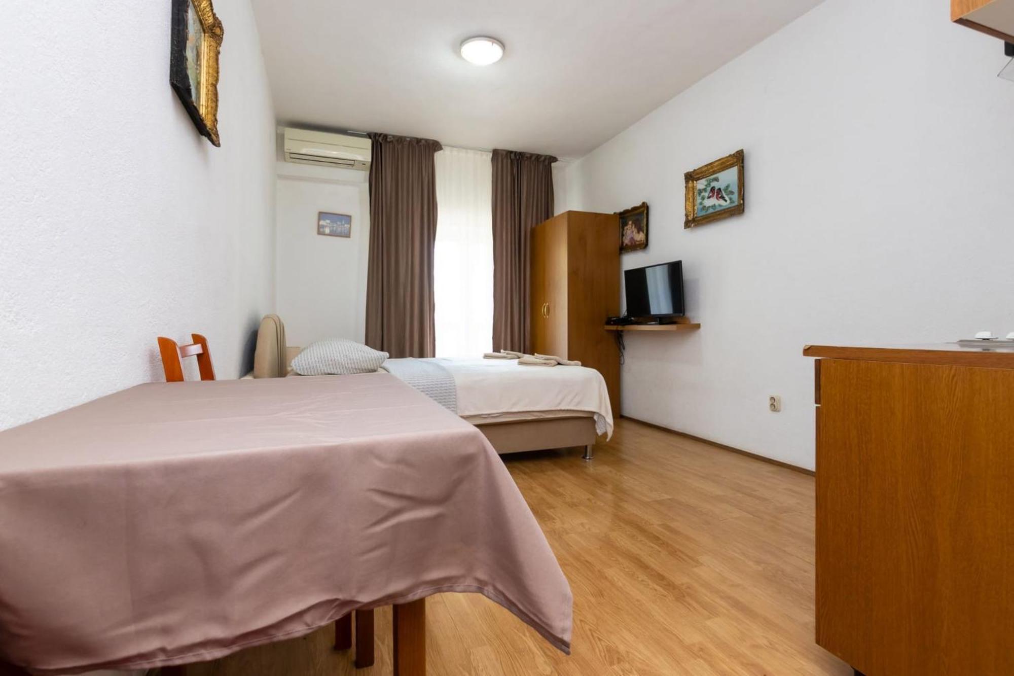 Apartments Dino Kaštela Εξωτερικό φωτογραφία
