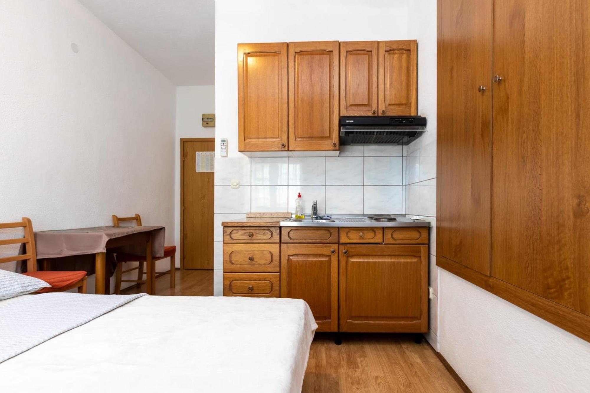 Apartments Dino Kaštela Εξωτερικό φωτογραφία