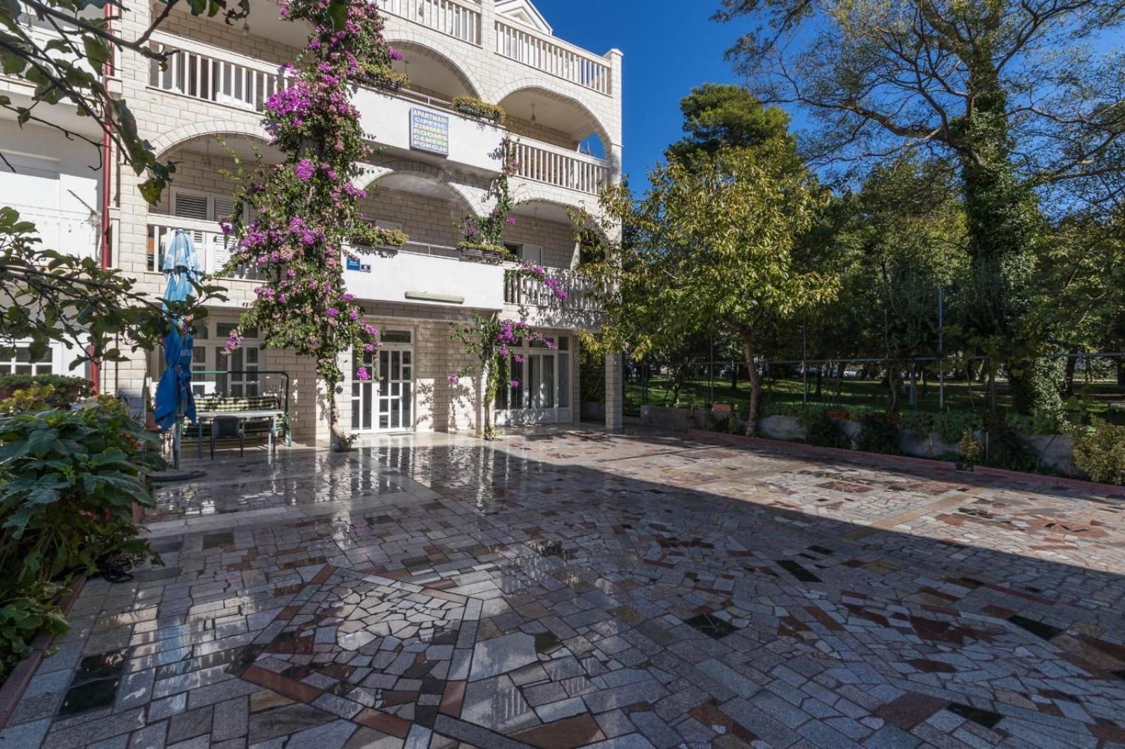 Apartments Dino Kaštela Εξωτερικό φωτογραφία